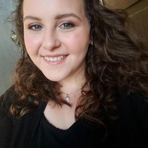 Meet your Posher, Nikki